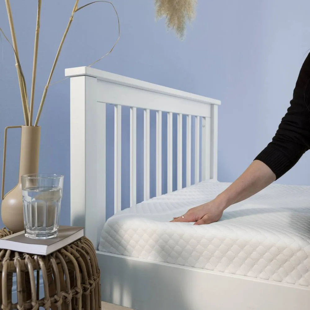 Nöa and Nani Jimi Single Mattress Thin Hypoallergenic Foam for Trundles & Bunks in White