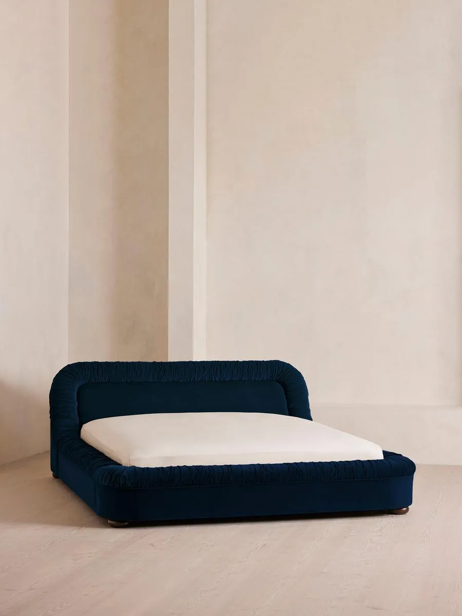 Vara Bed, Super King, Velvet, Royal Blue