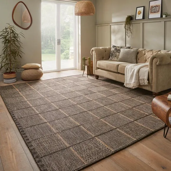 Concept Looms Sumac Indoor Outdoor Checkered Rug 1
