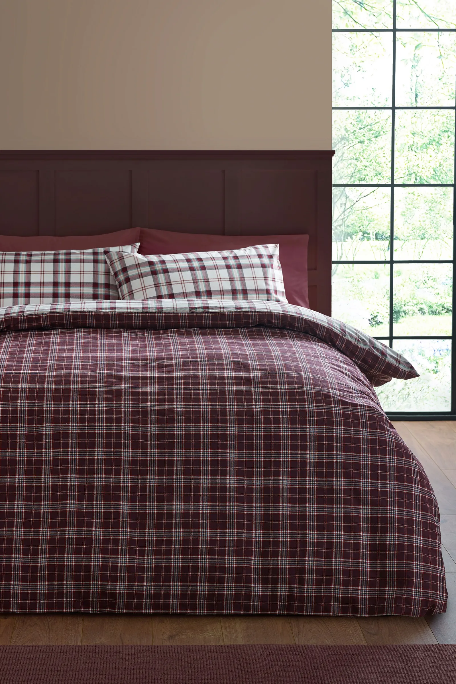 Catherine Lansfield 'Kelso Check' Reversible Duvet Cover Set in Plum 2
