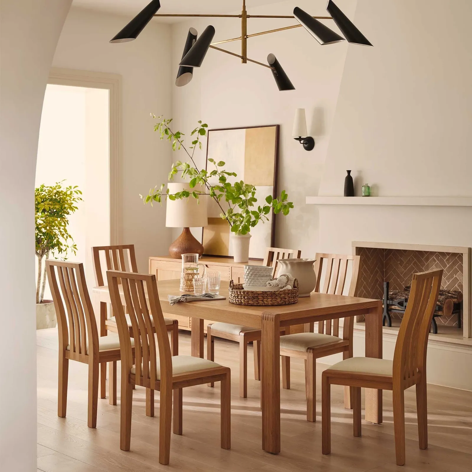 Ercol Bosco Small Extending Dining Table, Neutral Wood | W125cm | Barker & Stonehouse 2