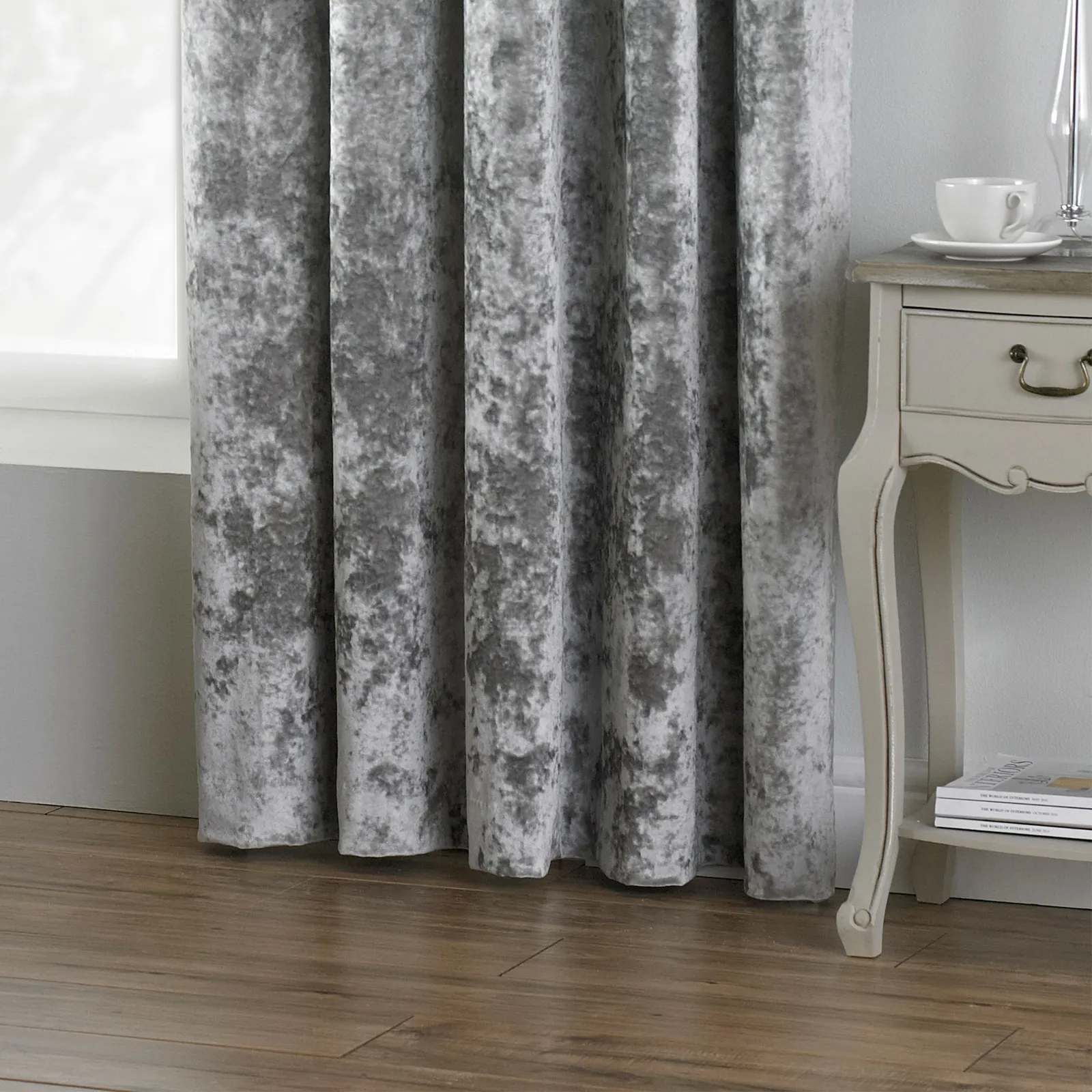 Paoletti Verona Crushed Velvet Eyelet Curtains in Silver 3