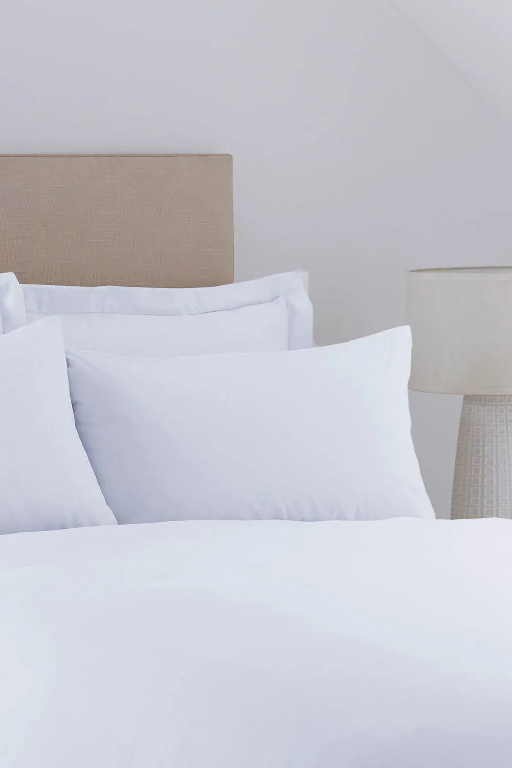 Martex Percale Duvet Cover Set in White 2