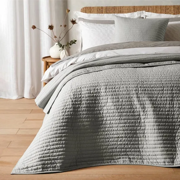 Bianca Quilted Lines Bedspread 1