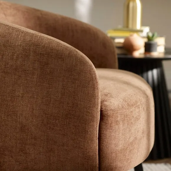 Dahlia Faux Linen Accent Chair 4