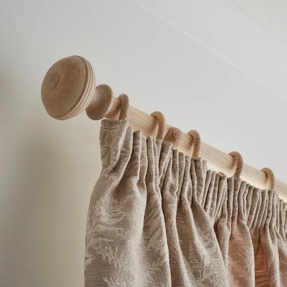 Oval Ribbed Wood Curtain Pole 2