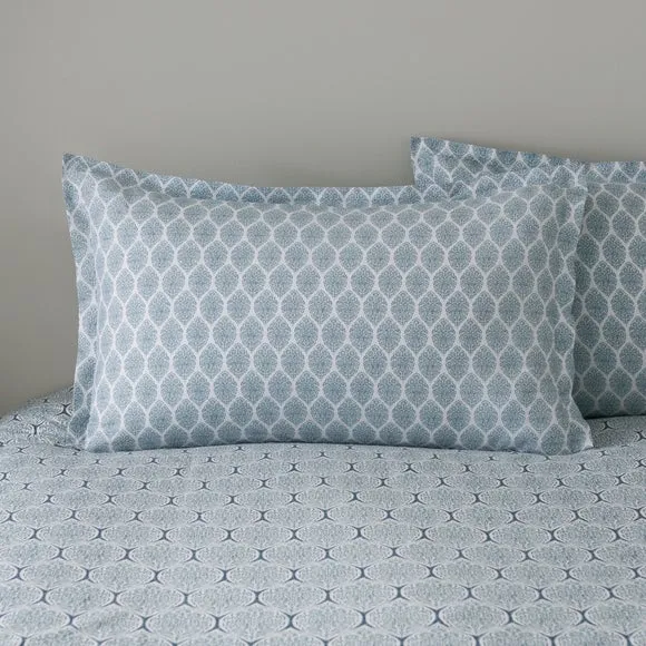 Tove Woodblock 100% Cotton Oxford Pillowcase