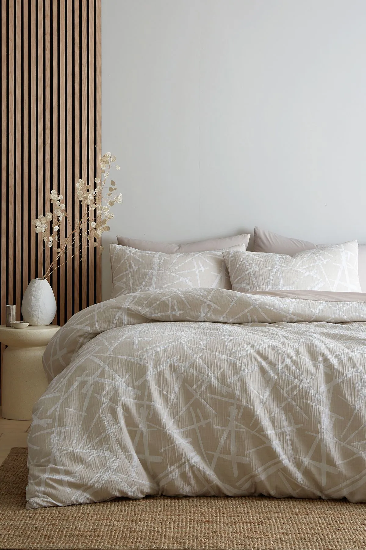 Appletree 'Otto' Jacquard Mark-Making Textured Duvet Cover Set in Natural