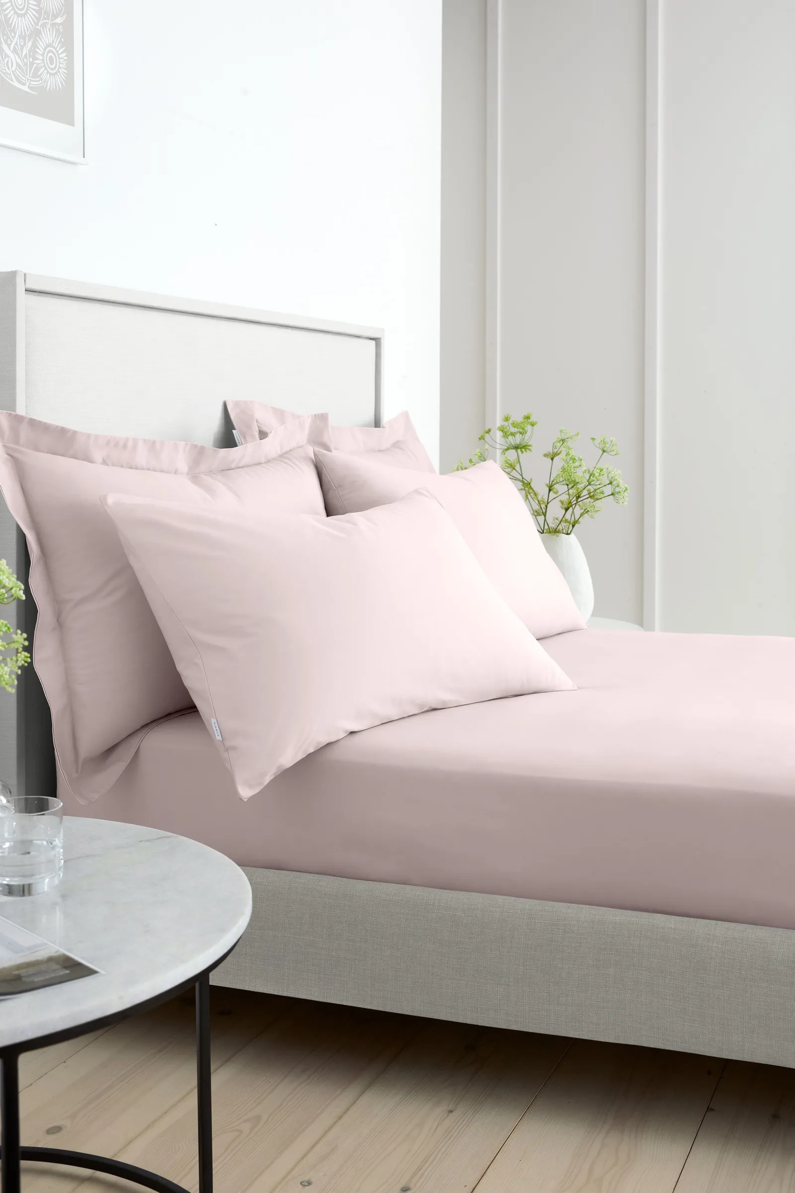 Bianca 200 Thread Count Cotton Percale 32cm Depth Sheet in Pink 3