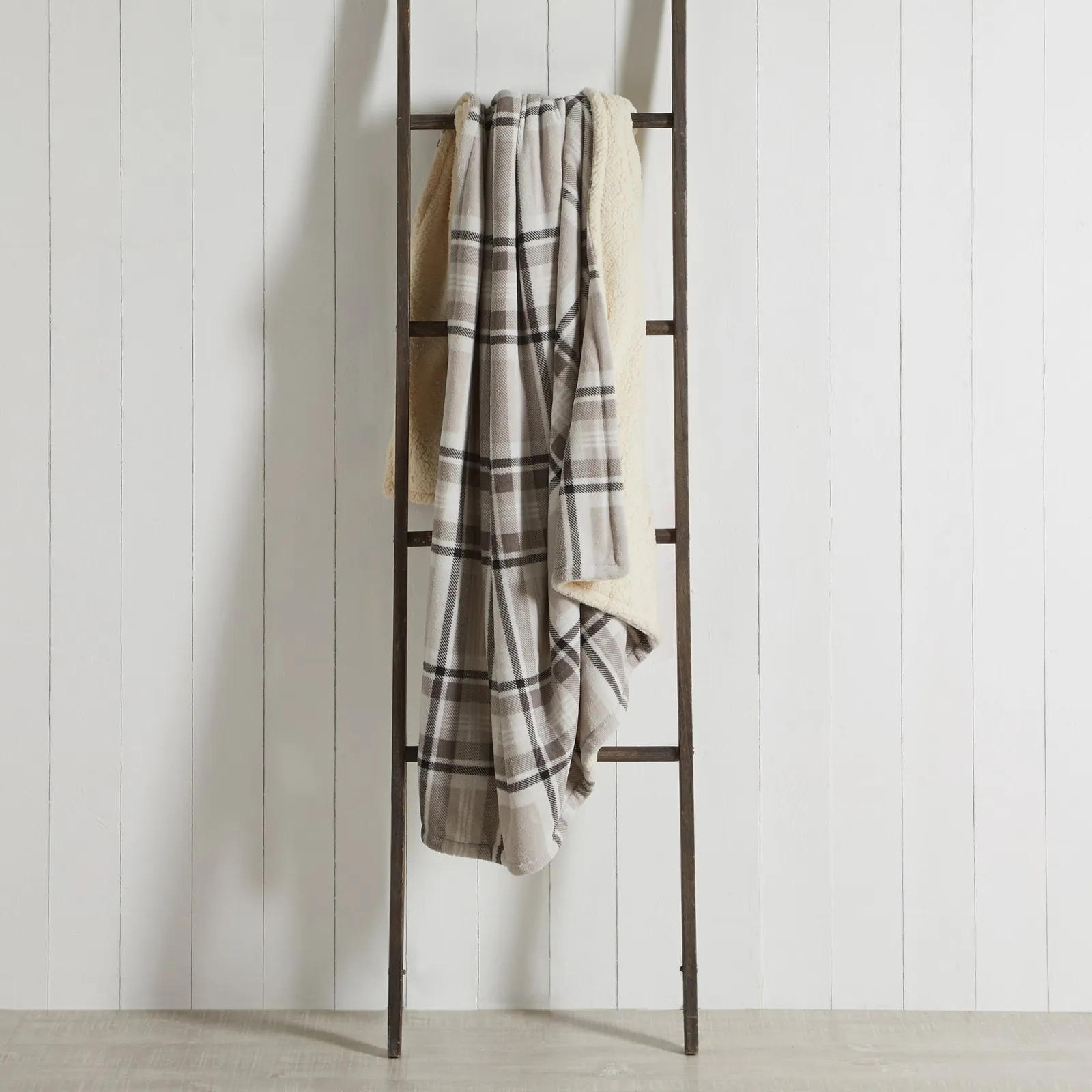 Albany Check Sherpa 130cm x 180cm Throw Grey and White