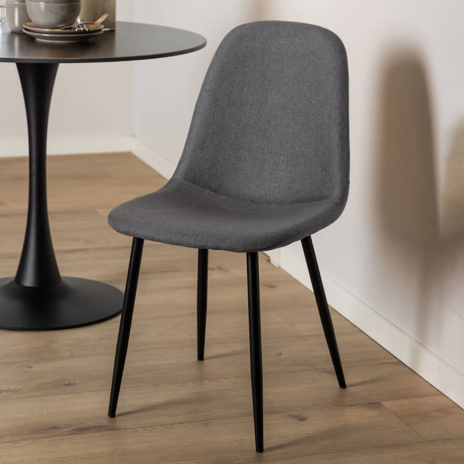 Furniture To Go Celia Dining Chair in Light Grey Set of 4 in Dark Grey 6
