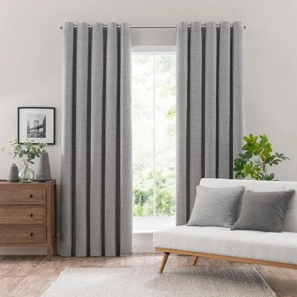 Chester Eyelet Curtains 2