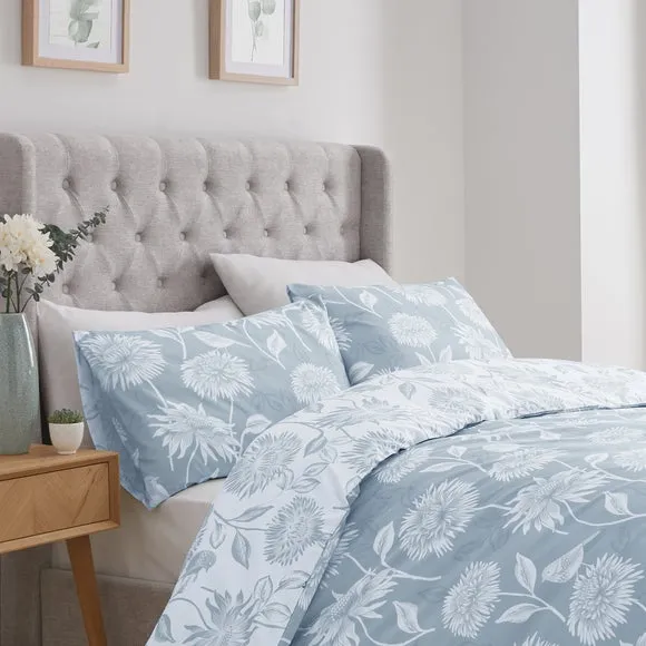 Dreams n Drapes Chrysanthemum Reversible Duvet Cover and Pillowcase Set 2