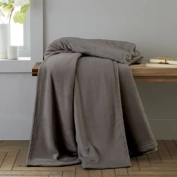 Catherine Lansfield Raschel Velvet Touch Throw Blanket 200cm x 240cm 1
