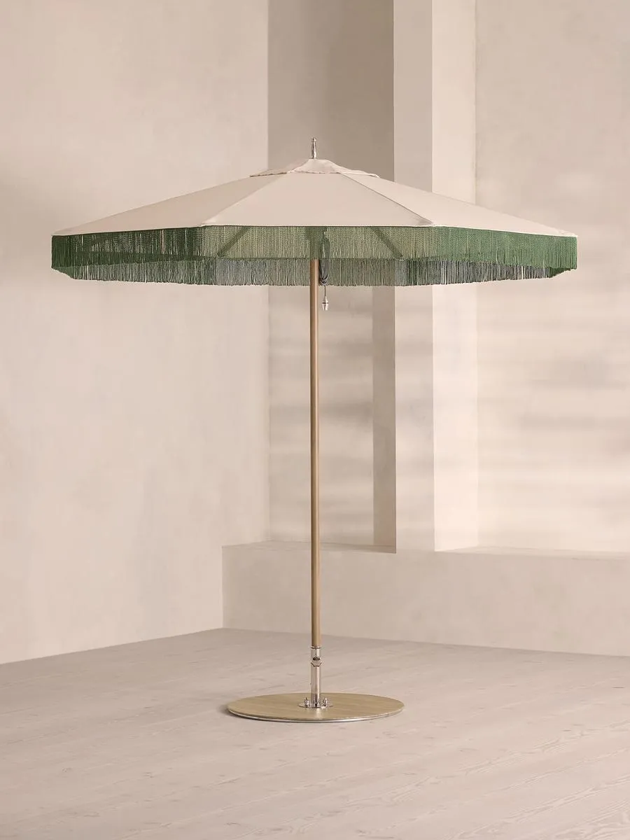 Tuuci Parasol, Soho House Amsterdam