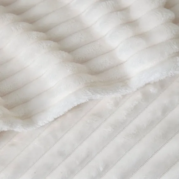 Ribbed Fleece Throw Blanket 200cm x 200cm 2