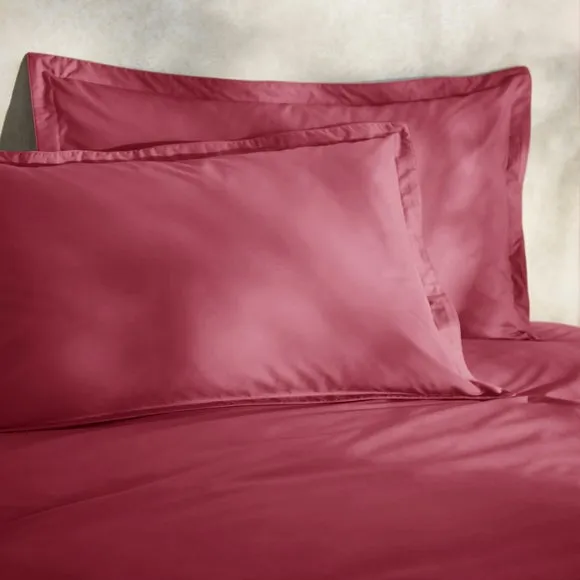 100% Egyptian Cotton 220 Thread Count Oxford Pillowcase 1