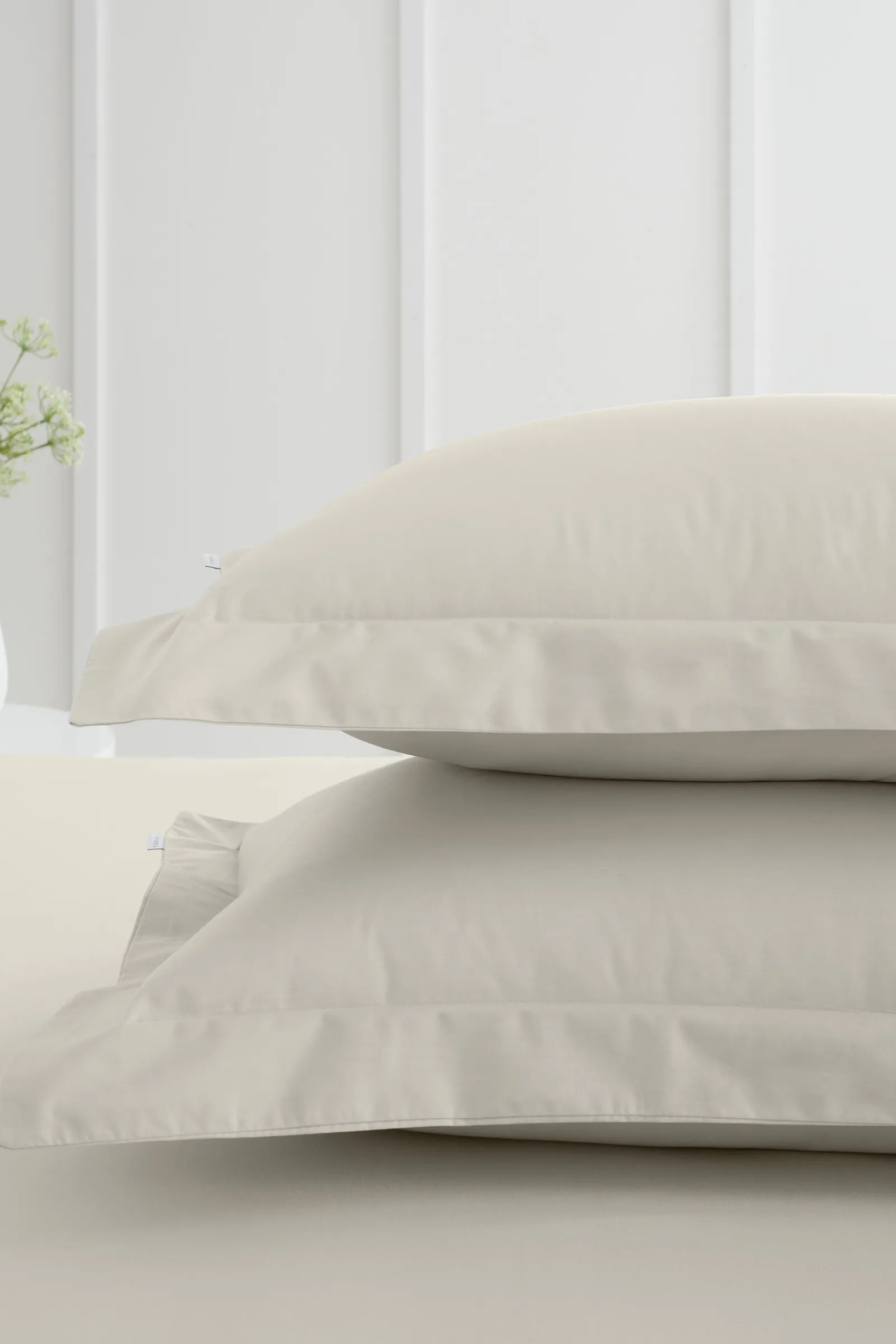 Bianca '200 Thread Count Cotton Percale' Oxford Pillowcases in Natural 2