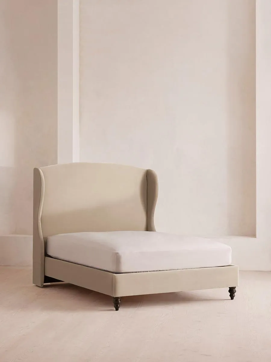 Rivas Bed, King, Velvet, Oyster