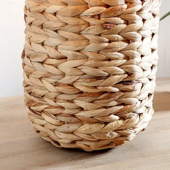 Zadi Plaited Tall Water Hyacinth Table Lamp 3
