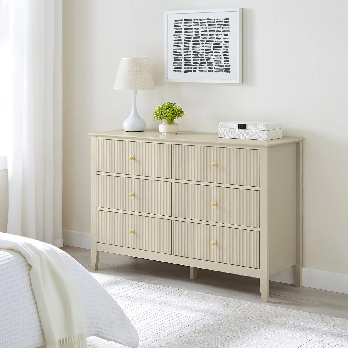Melody Maison Large Chest Of Drawers & Pair Of Bedside Tables - Hales Taupe Range in Beige 2