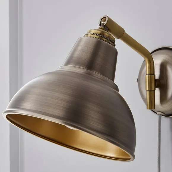 Bradwell Plug In Wall Light 3