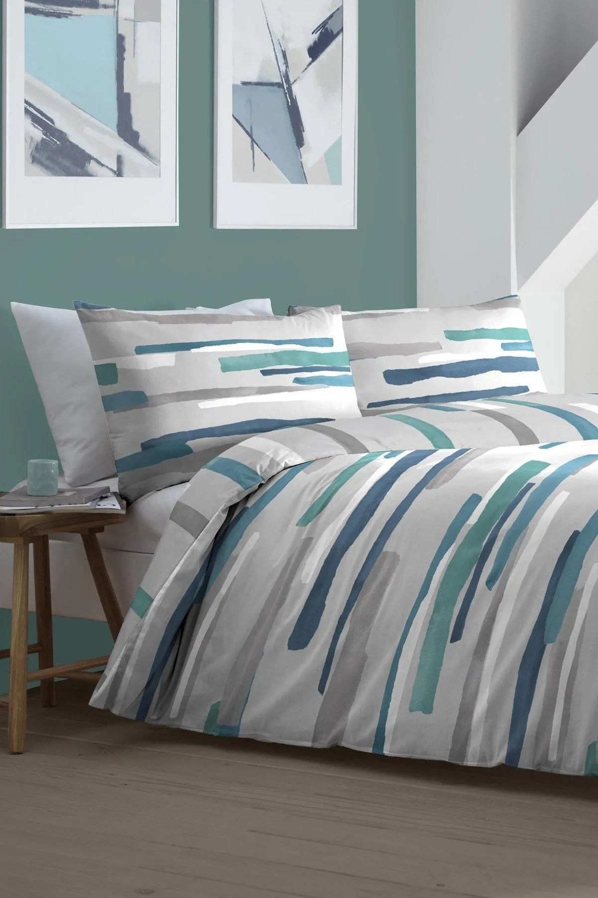 Fusion 'Clifton' Colourful Abstract Print Duvet Cover Set in Teal 2