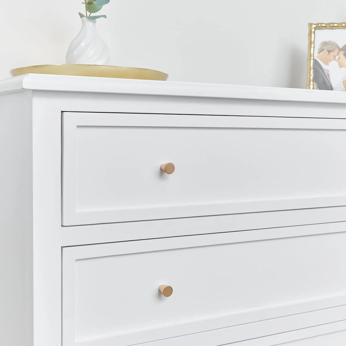 Melody Maison Large Scalloped 3 Drawer Chest Of Drawers - Staunton White Range 5