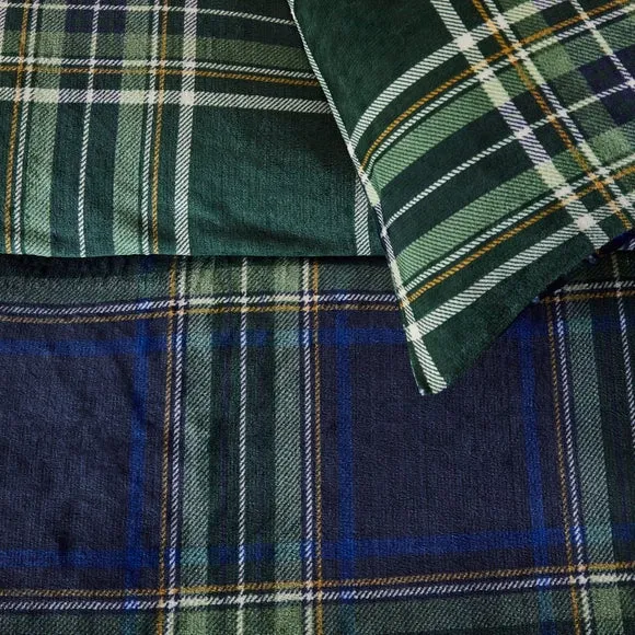 Check Printed Fleece Duvet Cover and Pillowcase Set 3