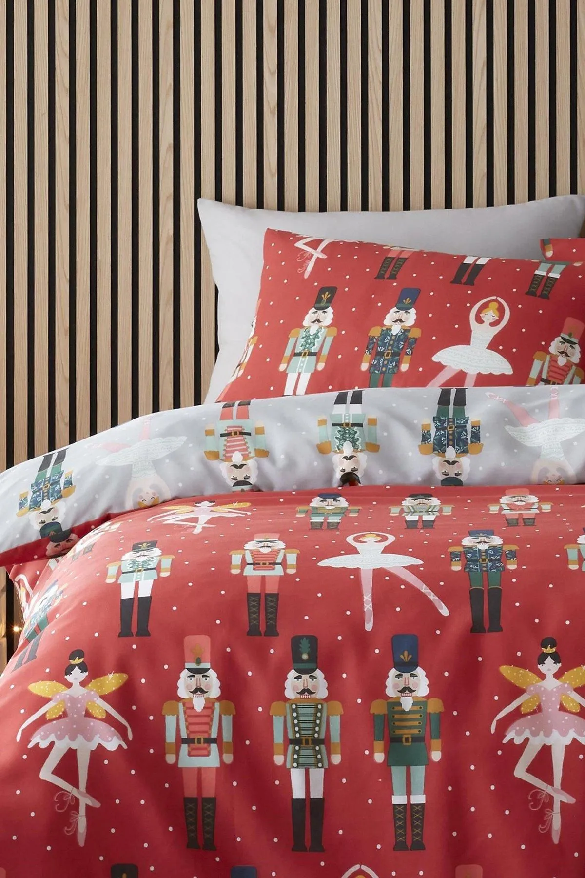 Fusion 'Nutcracker' Festive Character Print Duvet Cover Set in Red 2
