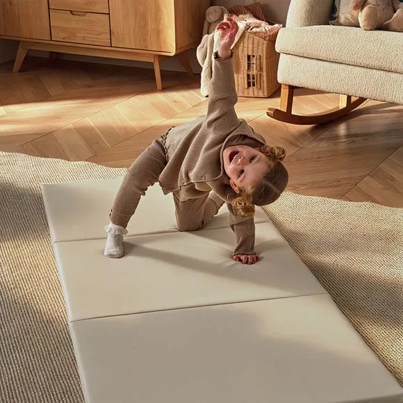 CuddleCo Tumble Play Mat 2