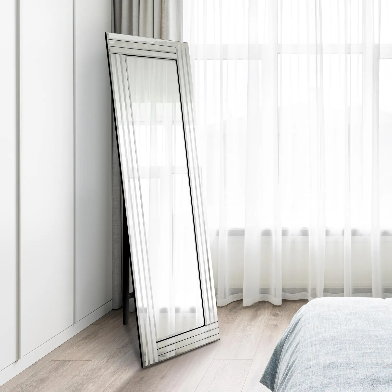 MirrorOutlet Cheval Triple-Bevel Free Standing Mirror 170 x 58 CM 5ft7 x 1ft11 in Silver 2