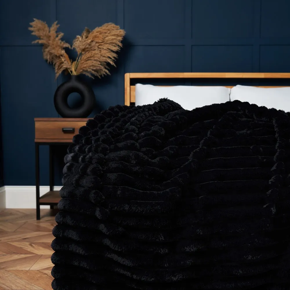 Jumbo Cord Throw with Plain Velvet Backing, Black 1