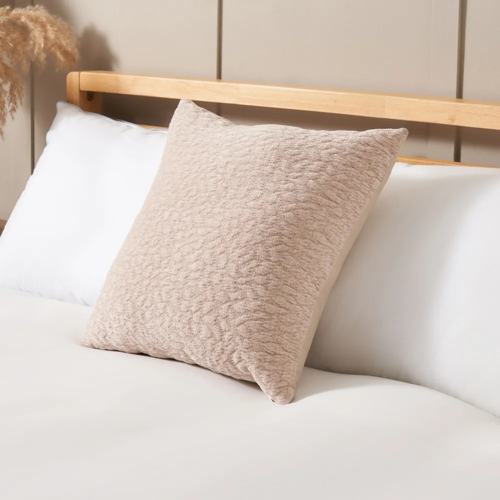 Arges Cushion, Natural 1