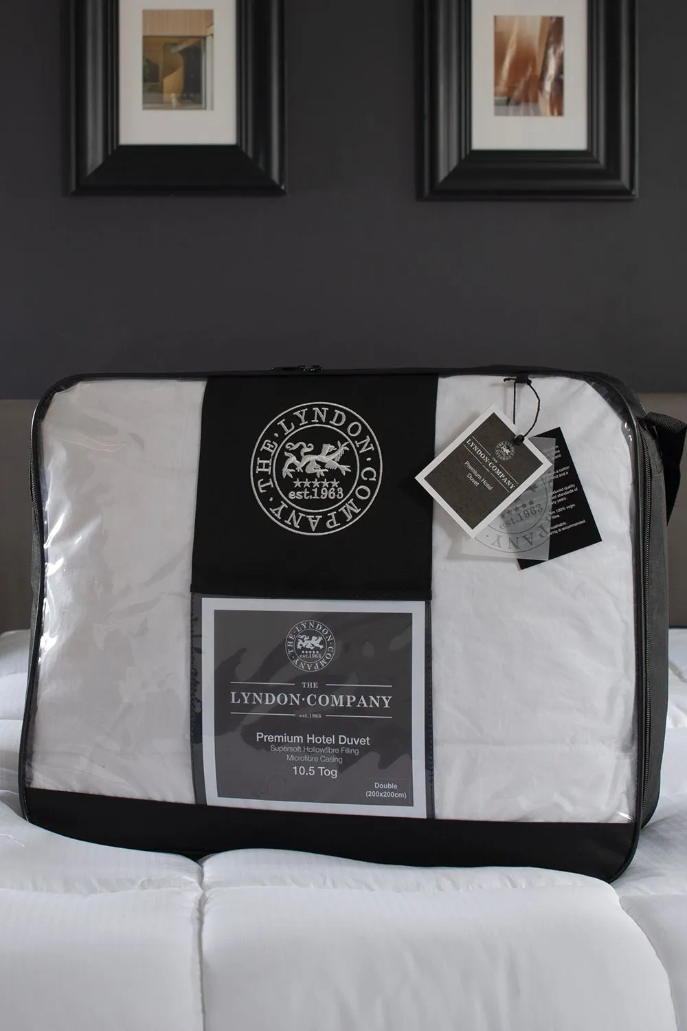 The Lyndon Company Hotel Premium Soft Touch 10.5 Tog All Year Round Duvet in White