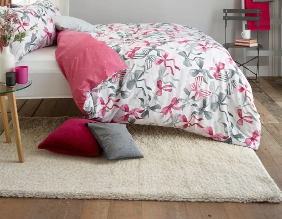 Deyongs Bows Print 200 Thread Count Cotton Rich Duvet Cover Set - Easycare Soft Bedding | 1846 in Pink 2