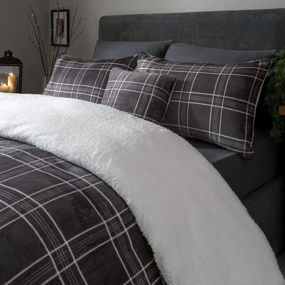 Smart Living Luxury Check Printed Flannel Fleece Duvet Cover with Pillowcases in Grey 3