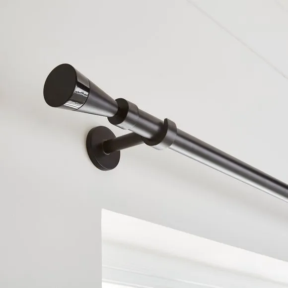 Flute Extendable Metal Eyelet Curtain Pole