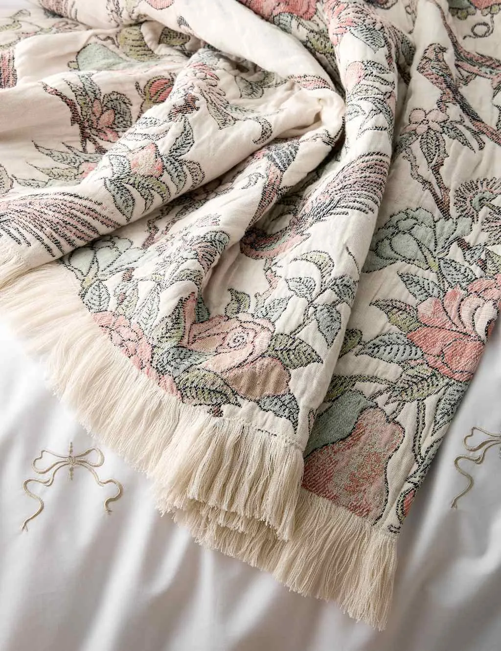 Historic Royal Palaces Hampton Pure Cotton Patterned Throw Multi