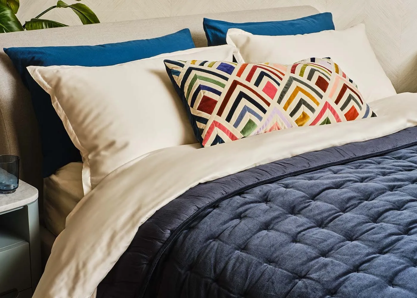 Heal's Velvet Quilt Midnight Blue 140 x 200cm 2