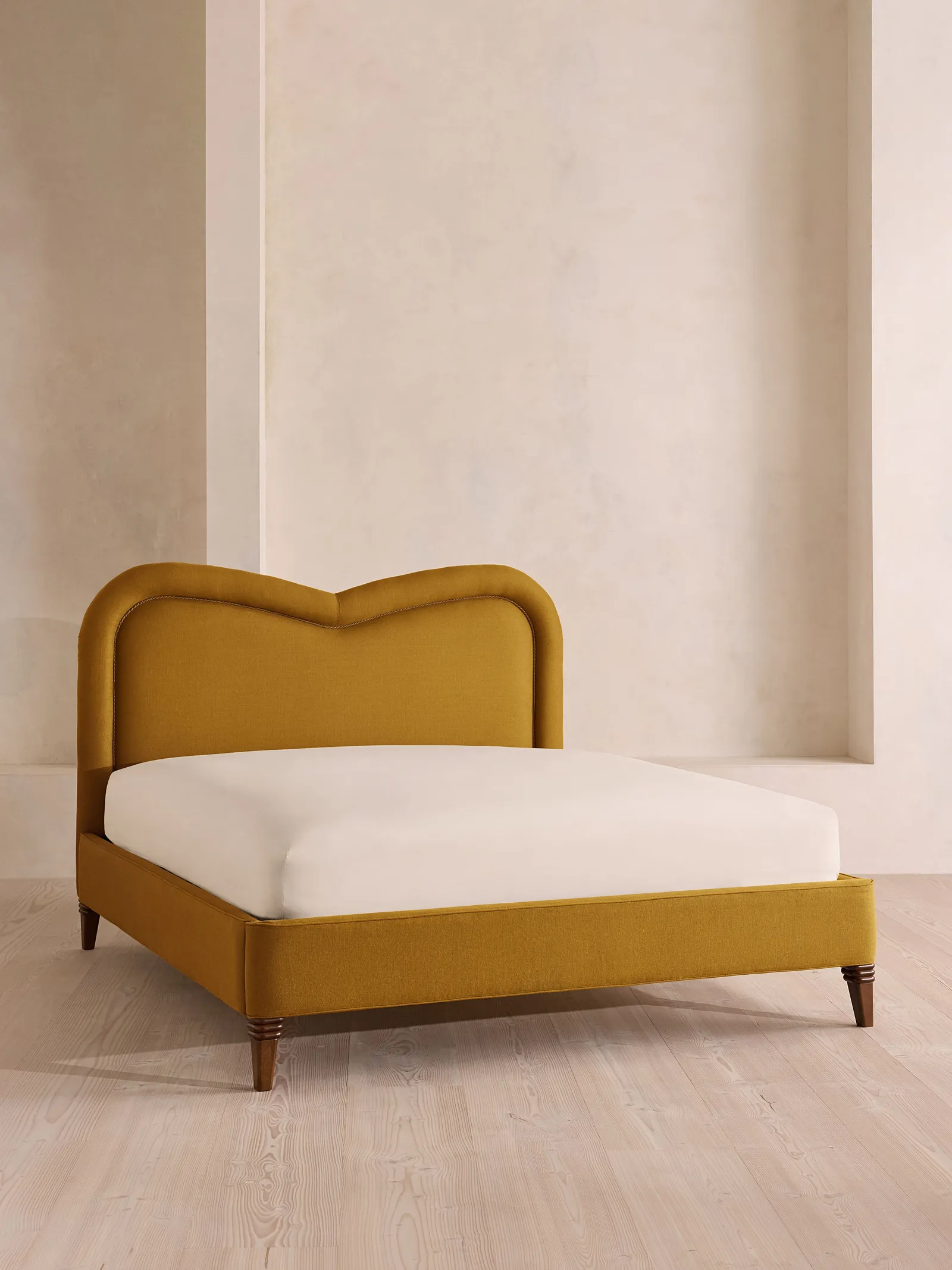 Keira Bed, King, Linen, Turmeric
