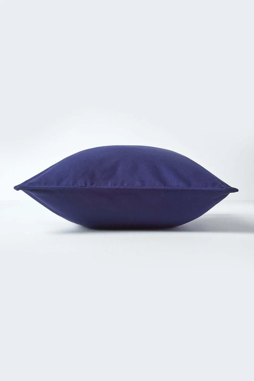Homescapes Cotton Plain Cushion Cover in Navy 2