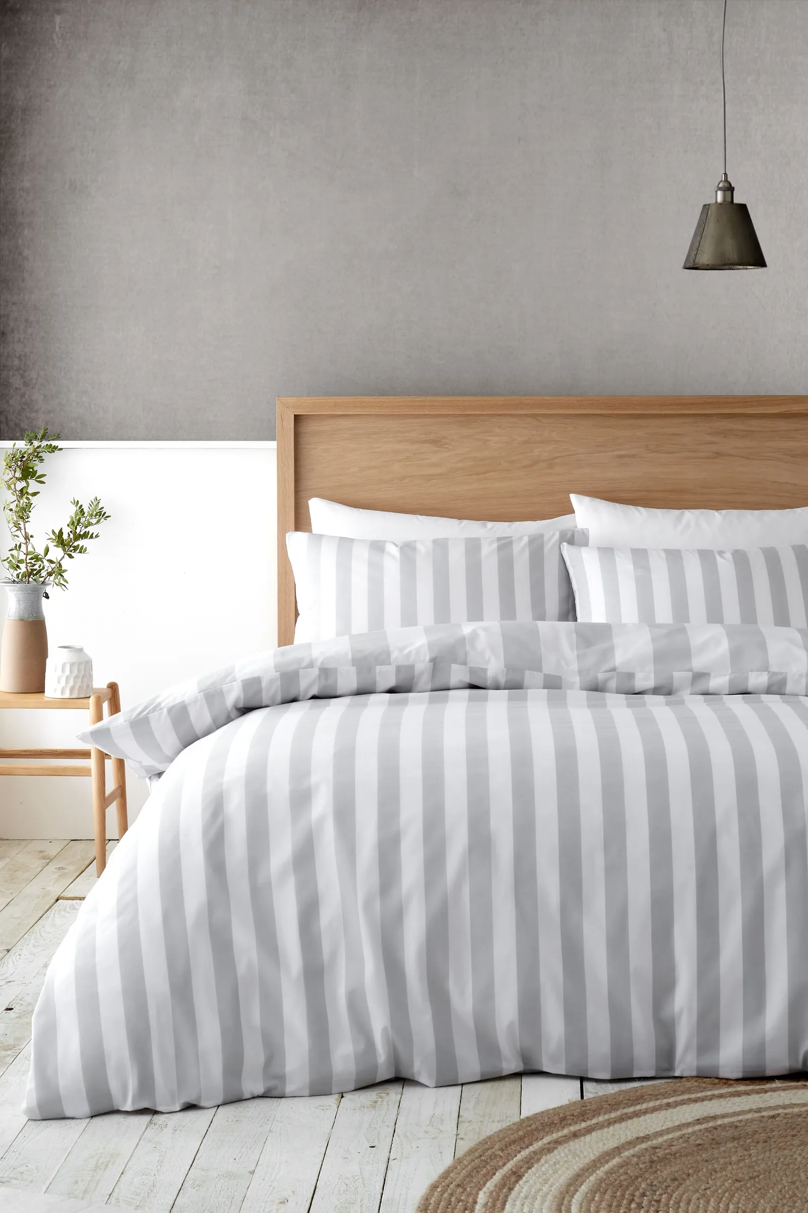 Catherine Lansfield 'Cove Stripe' Reversible Duvet Cover Set in Silver 2