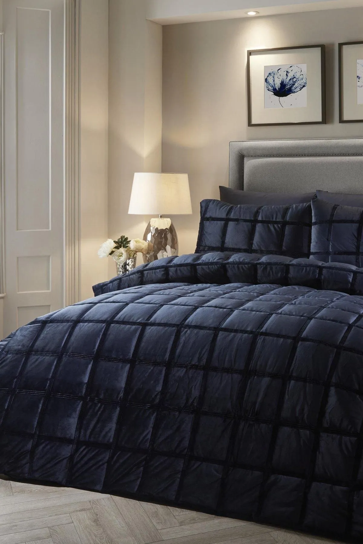 Soiree 'Brighton Square' Soft Velvet Box Stitched Duvet Cover Set in Navy