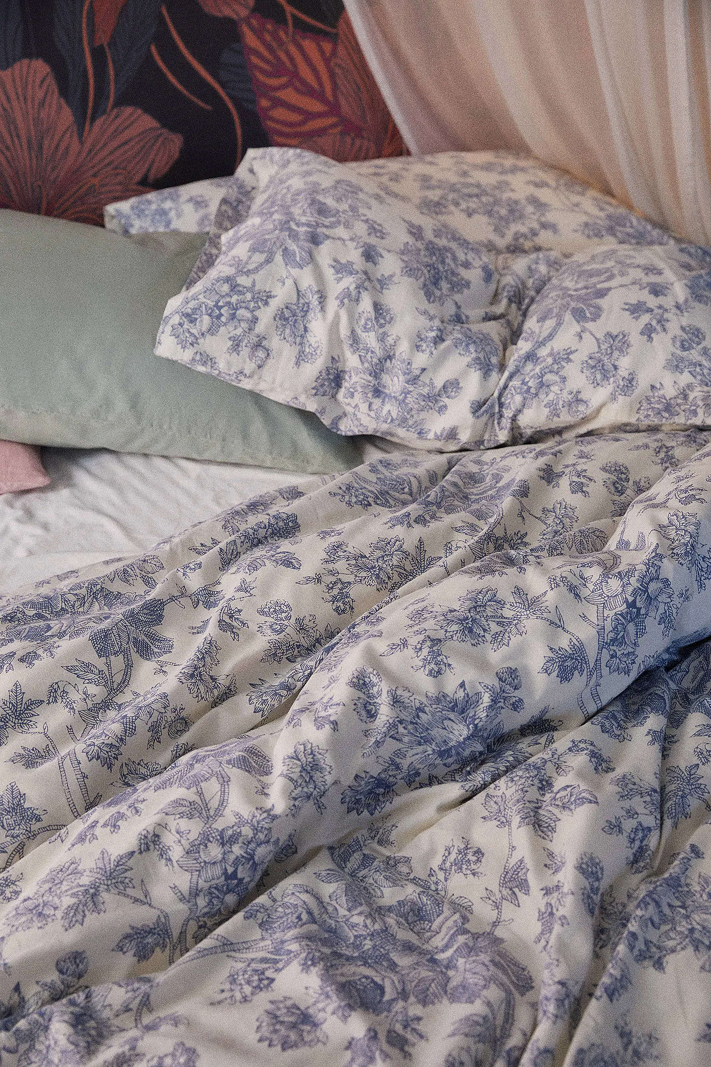 Blue Toile Duvet Set - Blue