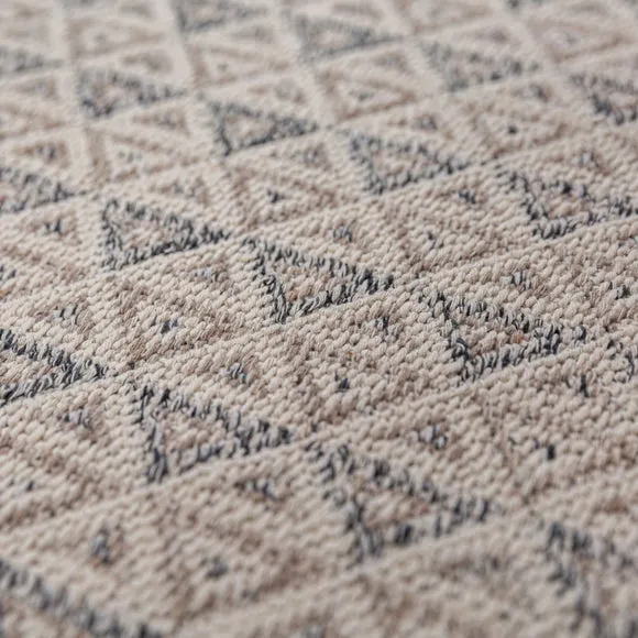 Geo Diamond Woven Washable Rug 2