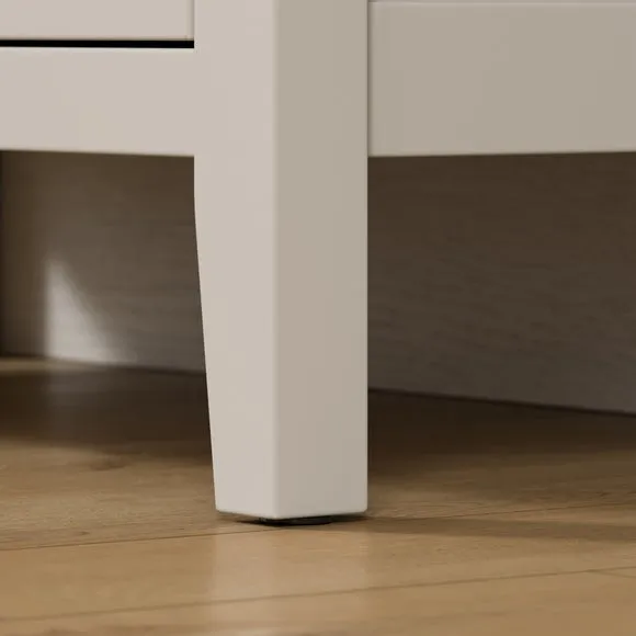 Lynton 3 Drawer Chest 5