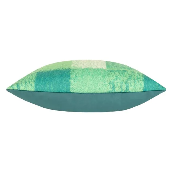 Furn. Alma Square Cushion 3
