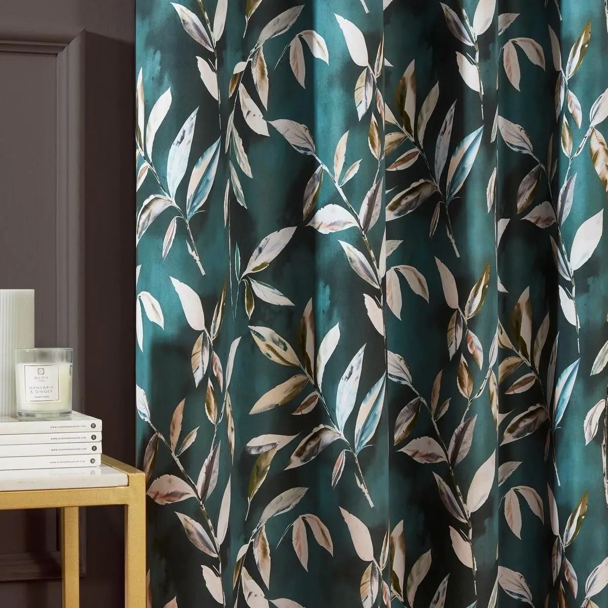 Sundour Madrid Eyelet Curtains in Bottle Green 5