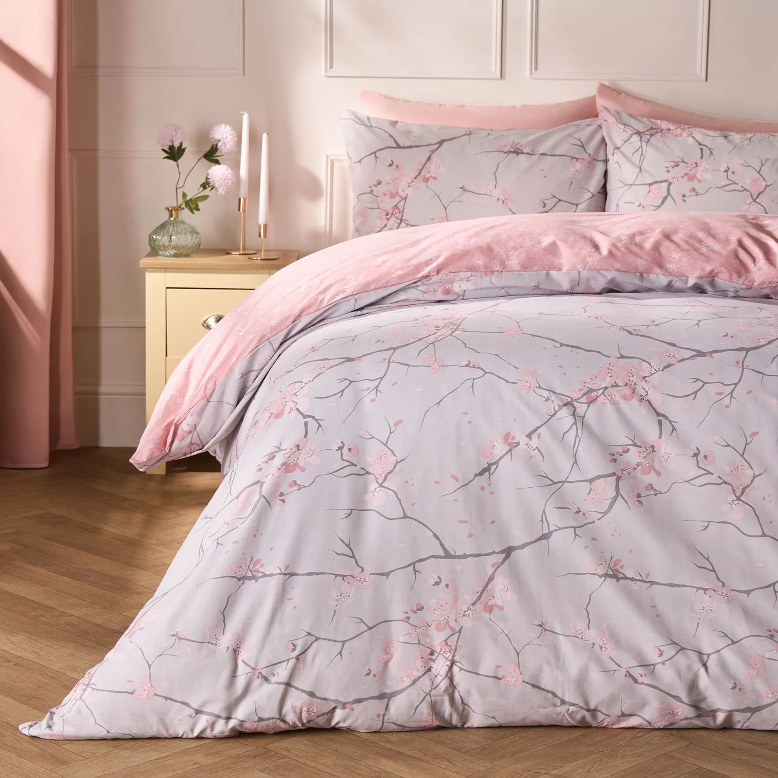 OHS Spring Blossoms Print Duvet Cover with Pillowcase in Light Pink
